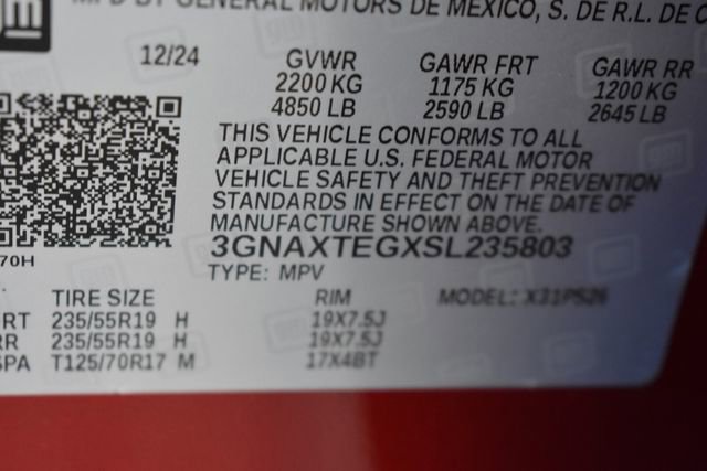 Used 2025 Chevrolet Equinox RS AWD/4WD image 40