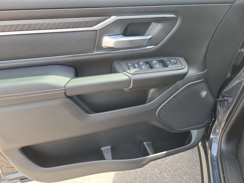 New 2026 RAM 1500 Big Horn AWD/4WD image 25