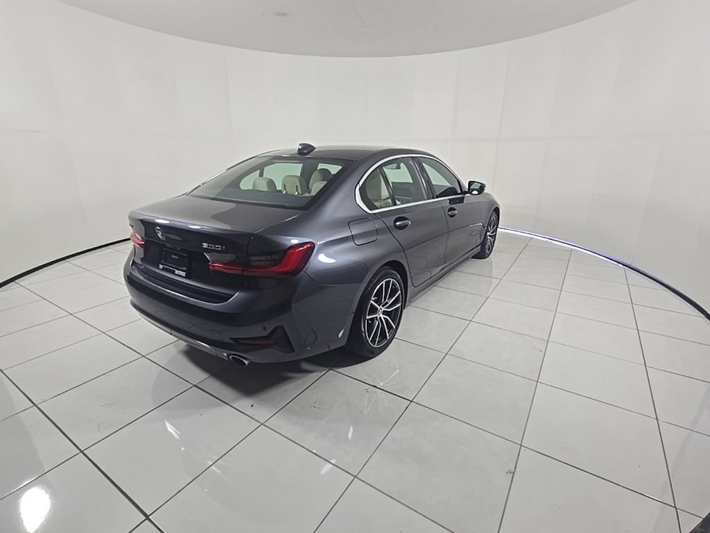 Used 2020 BMW 330i xDrive Sedan w/ Driving Assistance Package AWD/4WD image 5