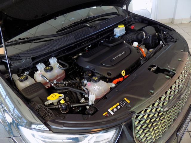 Used 2022 Chrysler Pacifica Touring-L image 38