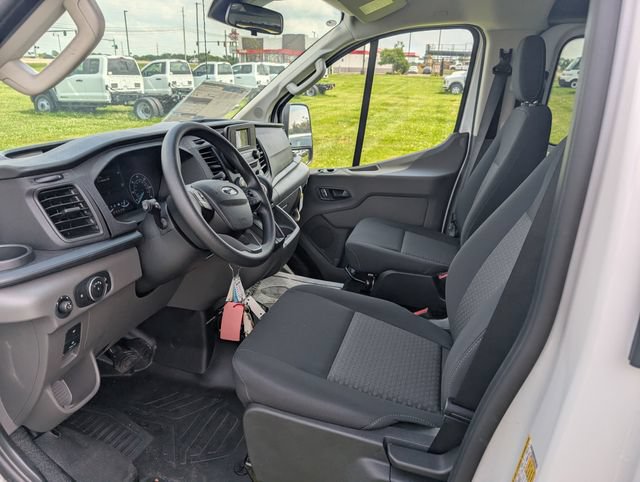 New 2025 Ford Transit 250 Low Roof w/ Exterior Upgrade Package RWD image 11