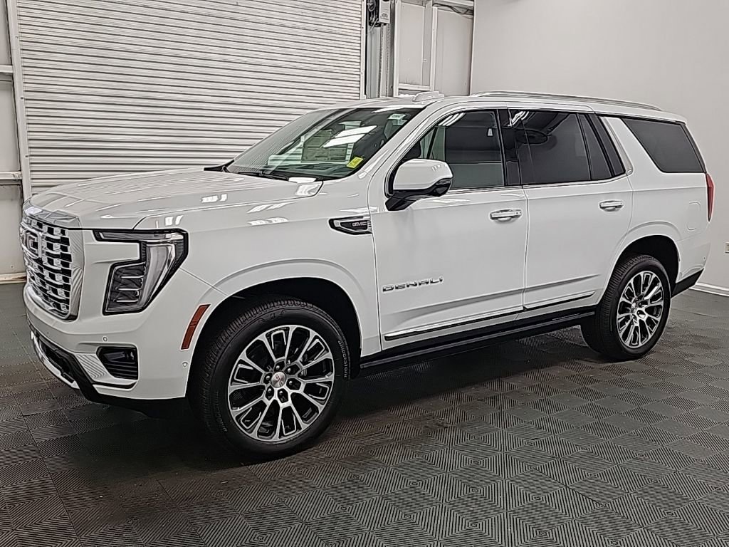 New 2026 GMC Yukon Denali w/ Sun & Power Step Package AWD/4WD image 4