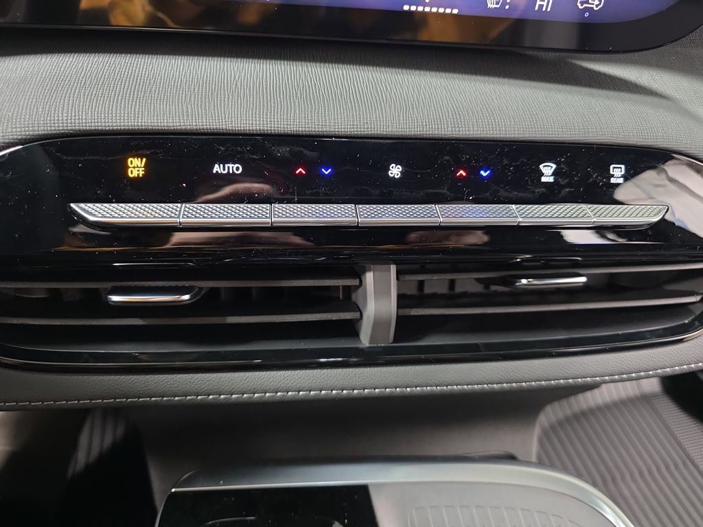 New 2026 Buick Enclave Preferred w/ Power Package image 23