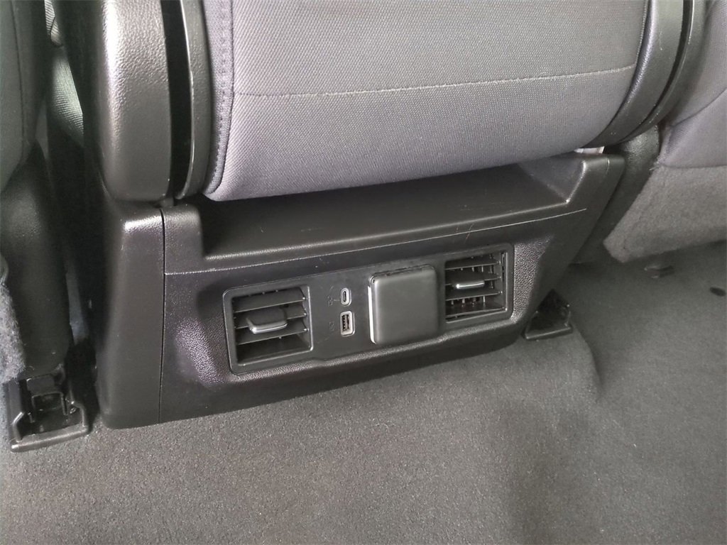 Certified 2024 Chevrolet Silverado 1500 LT image 21