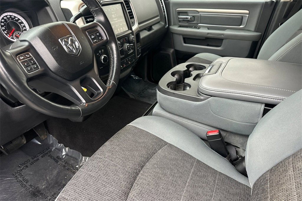 Used 2013 RAM 3500 Big Horn image 10