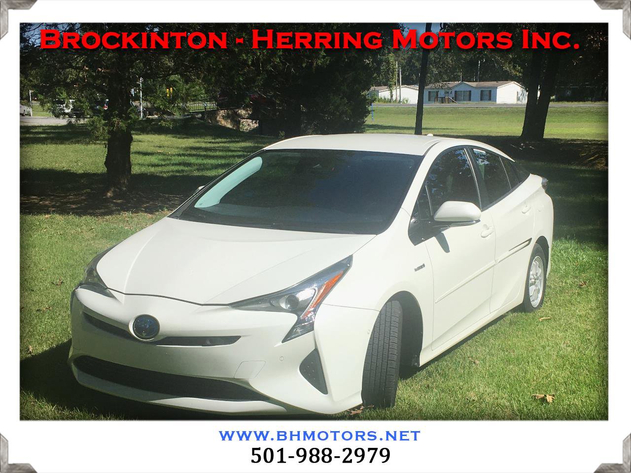 Used 2017 Toyota Prius Three Touring image 1