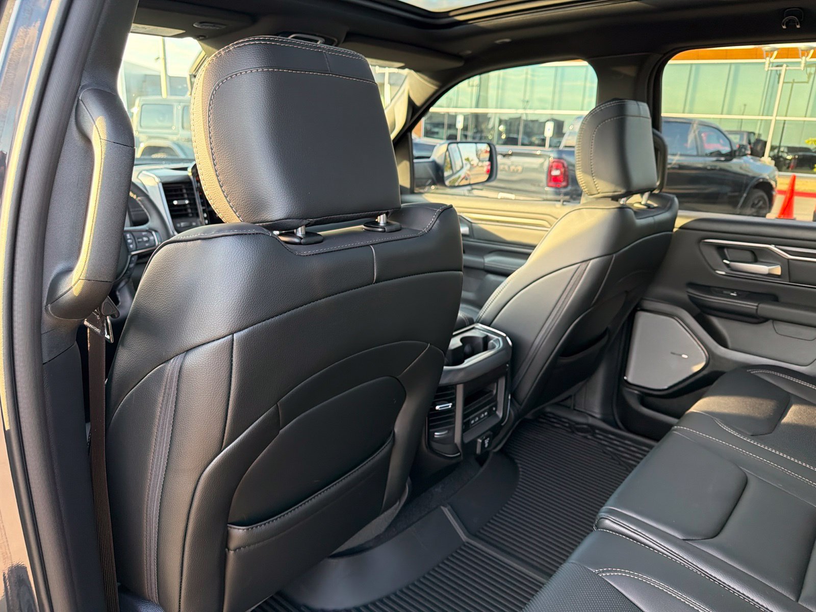 New 2027 RAM 1500 Rebel w/ Rebel Level 2 Equipment Group AWD/4WD image 17
