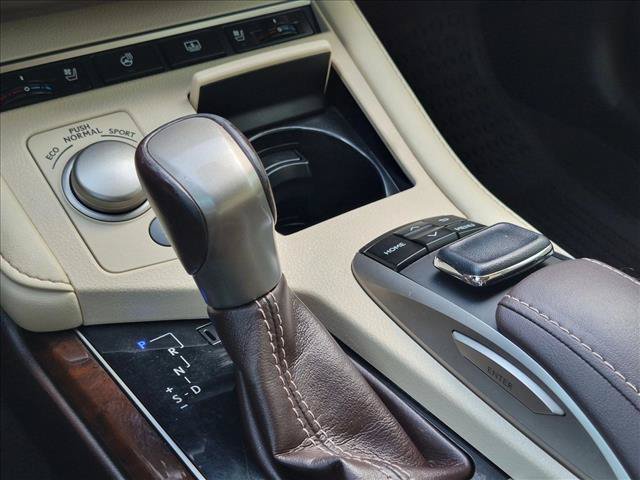 Used 2017 Lexus ES 350 w/ Luxury Package FWD image 10