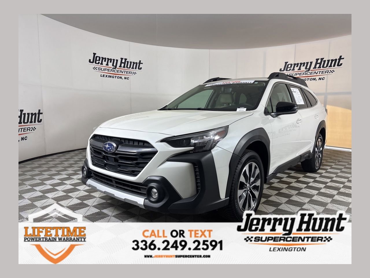 Used 2025 Subaru Outback Limited AWD/4WD image 1