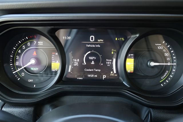 Used 2025 Jeep Wrangler Unlimited Sahara w/ Safety Group image 24