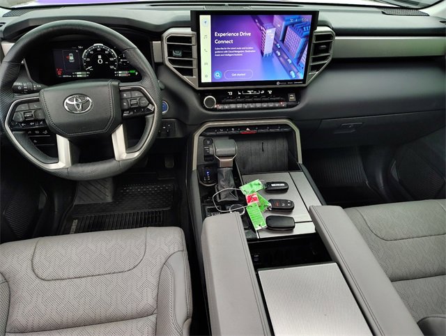 Used 2023 Toyota Sequoia Limited image 18