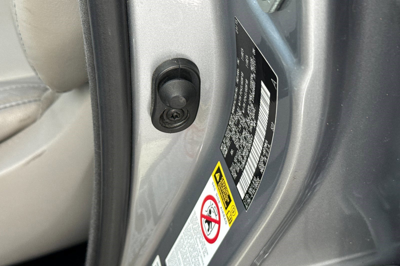 Used 2015 Toyota Highlander XLE image 21