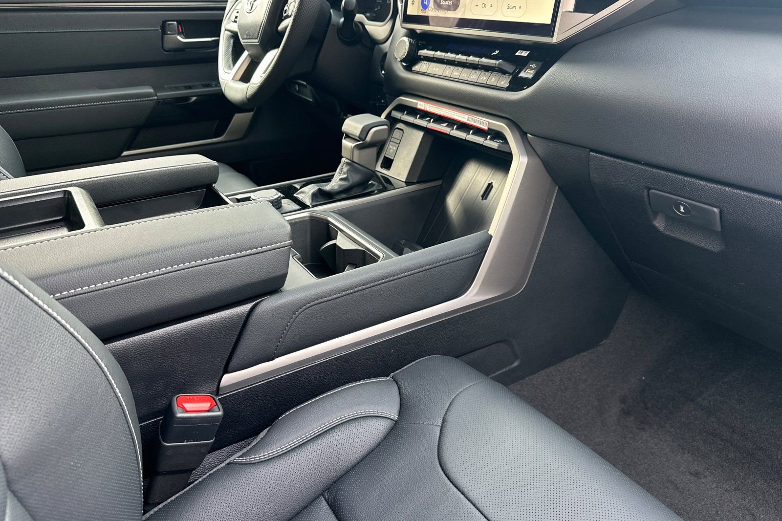 New 2026 Toyota Tundra Limited image 17