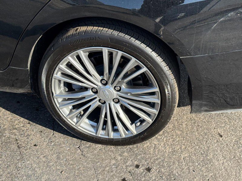 Used 2024 Cadillac CT4 Premium Luxury image 8