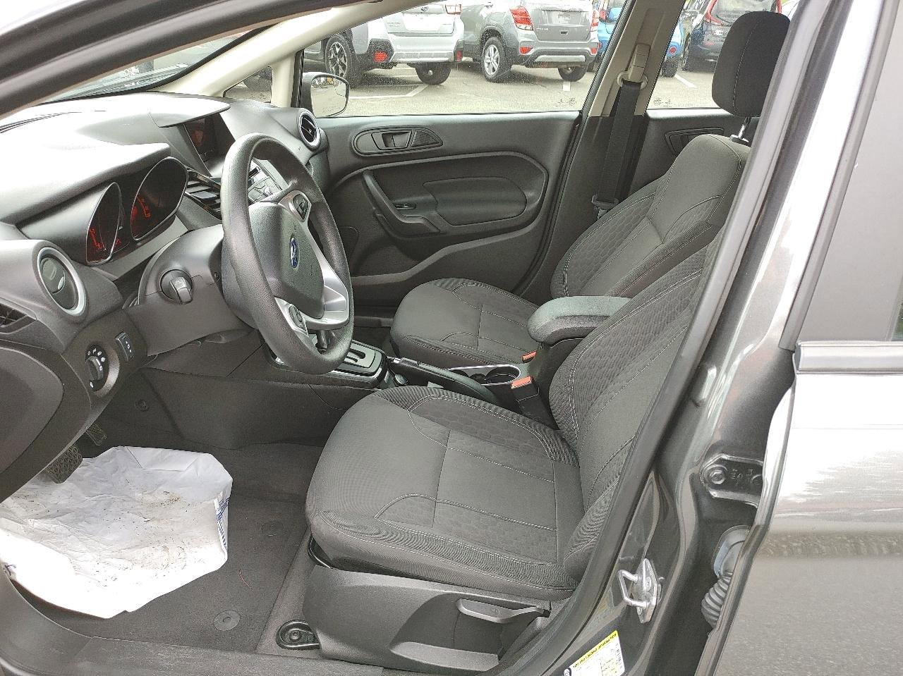 Used 2019 Ford Fiesta SE w/ Equipment Group 201A FWD image 10