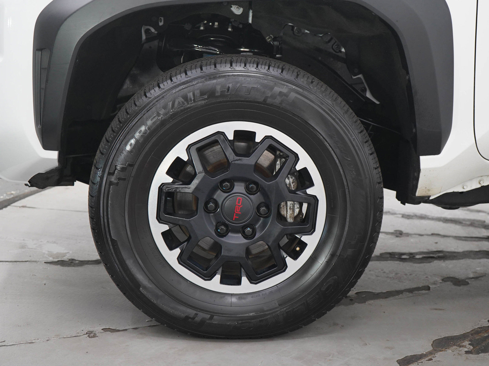 Used 2024 Toyota Tacoma TRD Off-Road AWD/4WD image 26