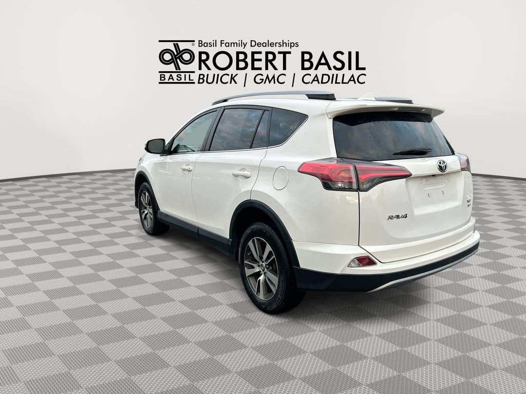 Used 2017 Toyota RAV4 XLE w/ Plus Extra Value Package AWD/4WD image 6