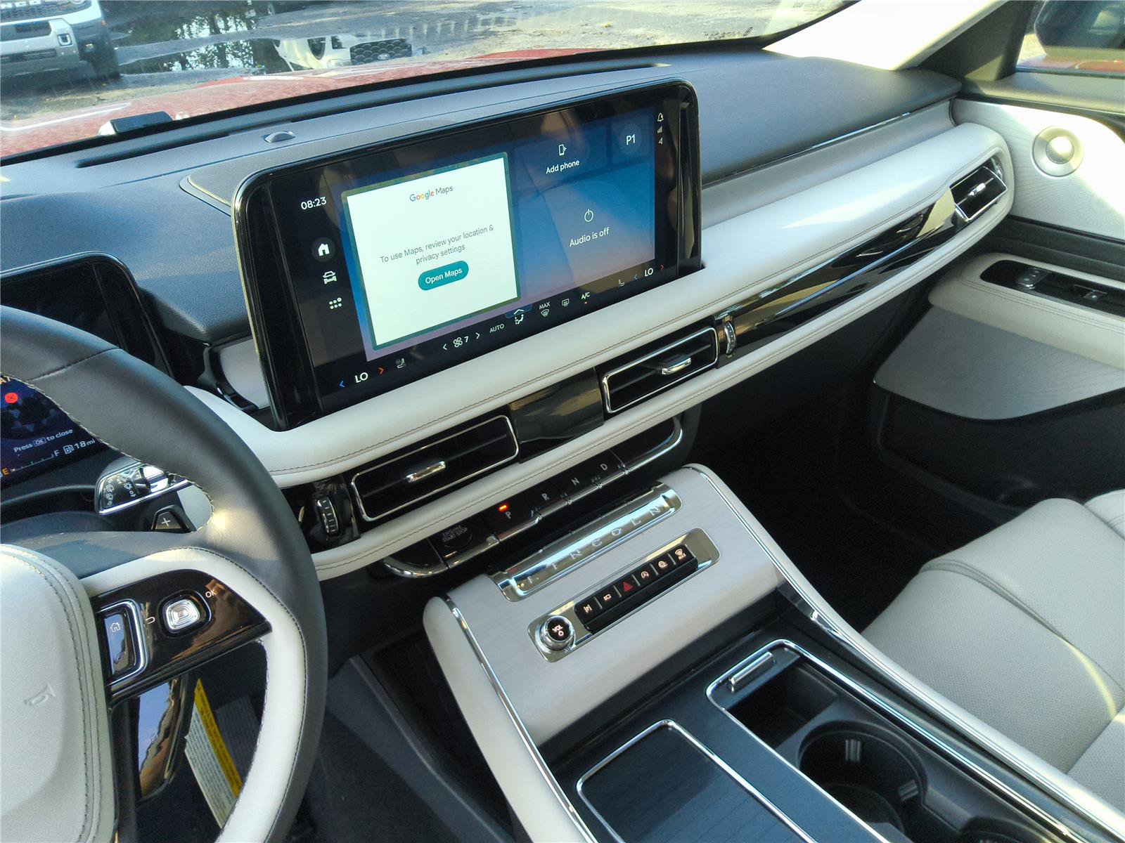 New 2026 Lincoln Aviator Reserve AWD/4WD image 17