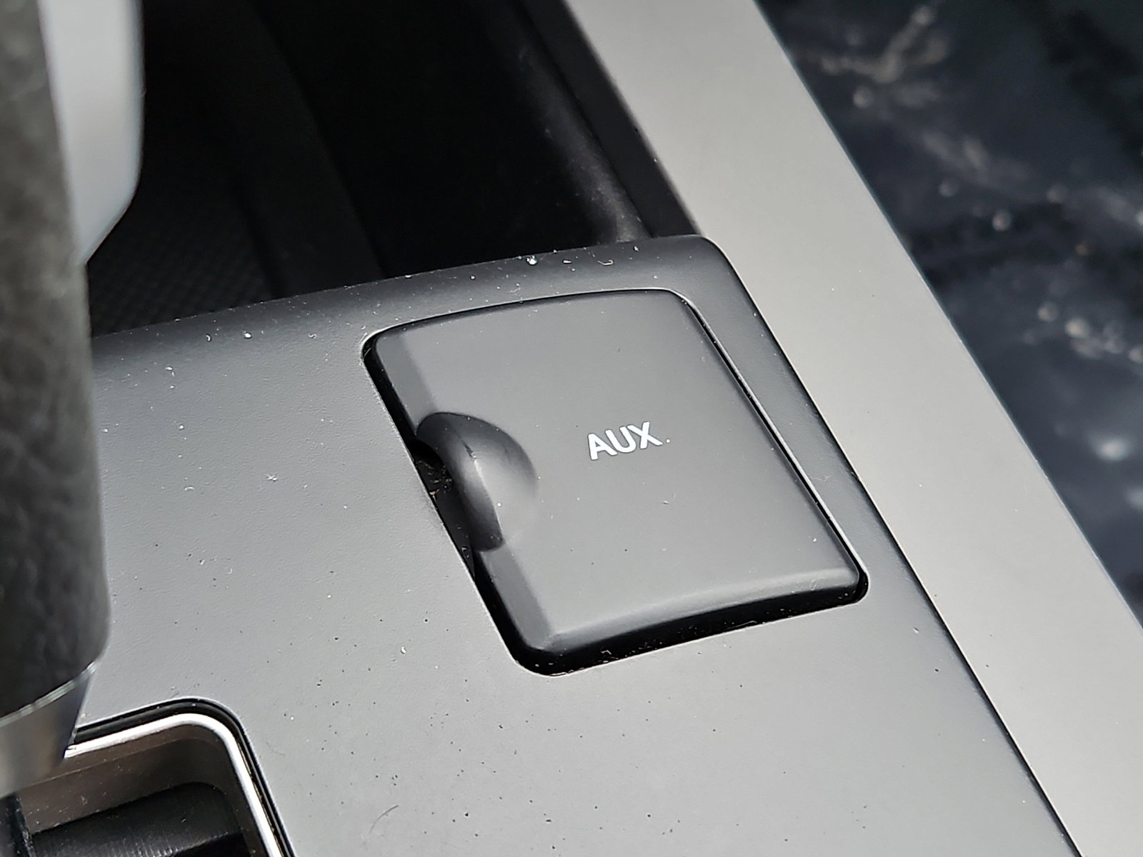 Used 2009 Kia Borrego EX image 24