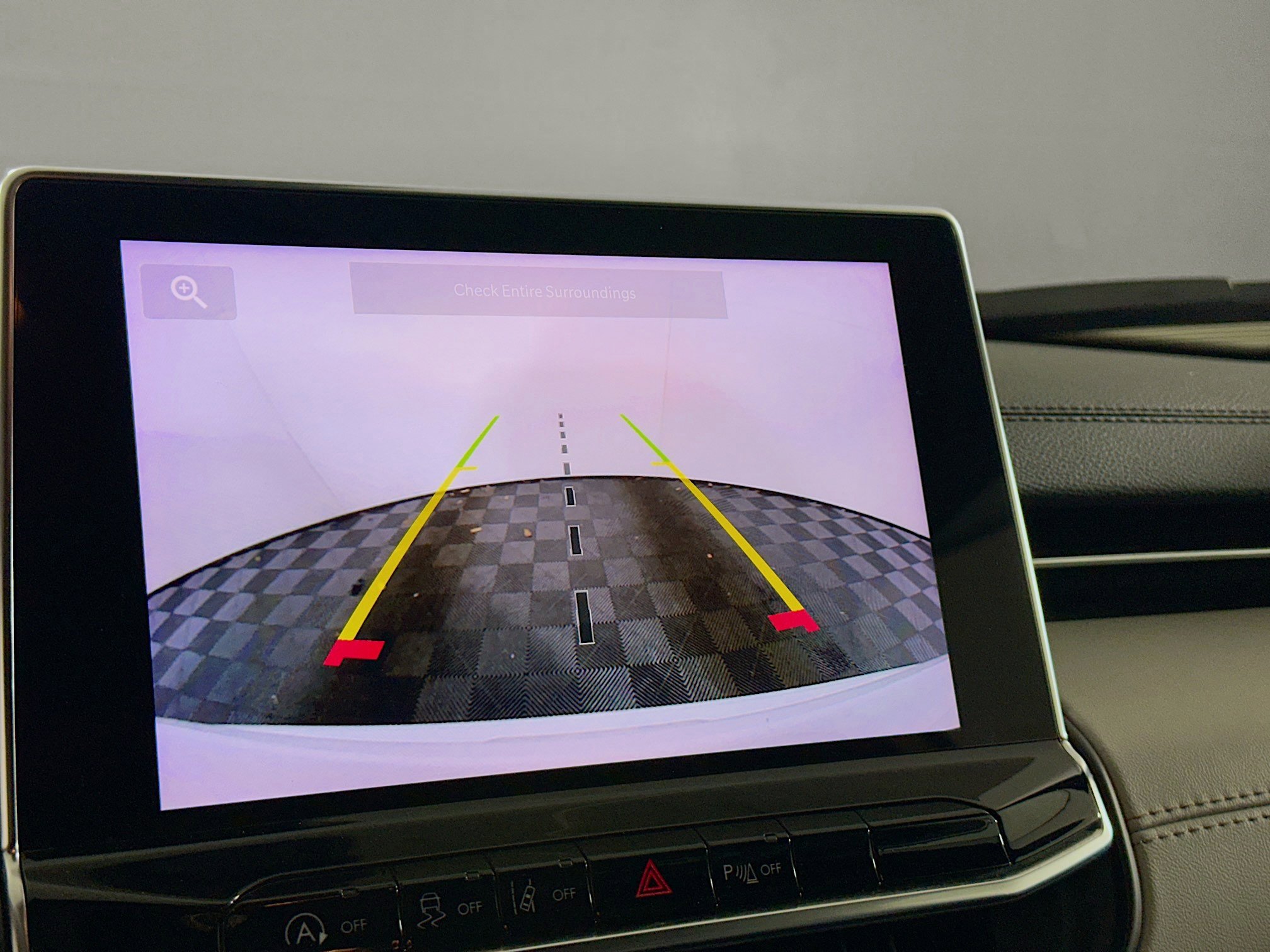 Used 2025 Jeep Compass Limited image 22