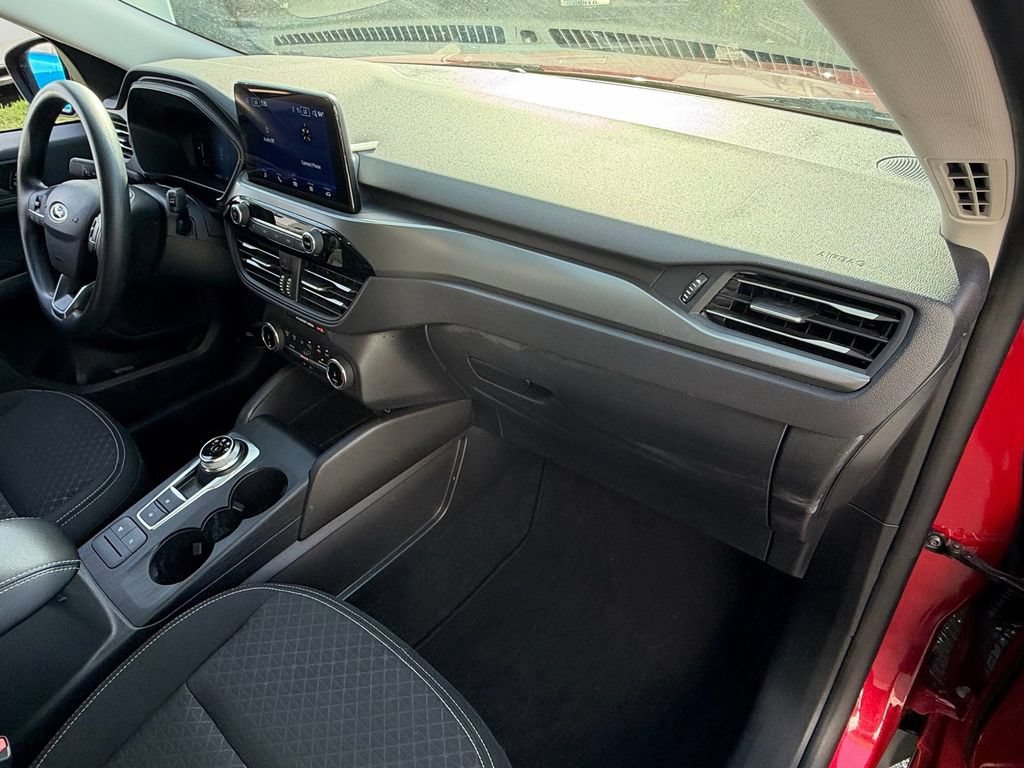 Used 2025 Ford Escape Active FWD image 18