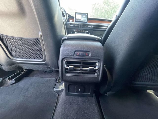 Used 2021 Lincoln Corsair Grand Touring AWD/4WD image 15