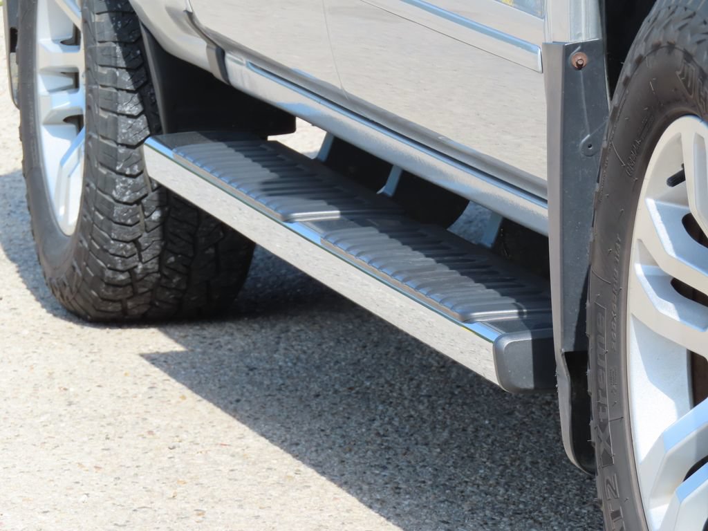 Used 2017 Chevrolet Silverado 1500 LT w/ All Star Edition AWD/4WD image 14
