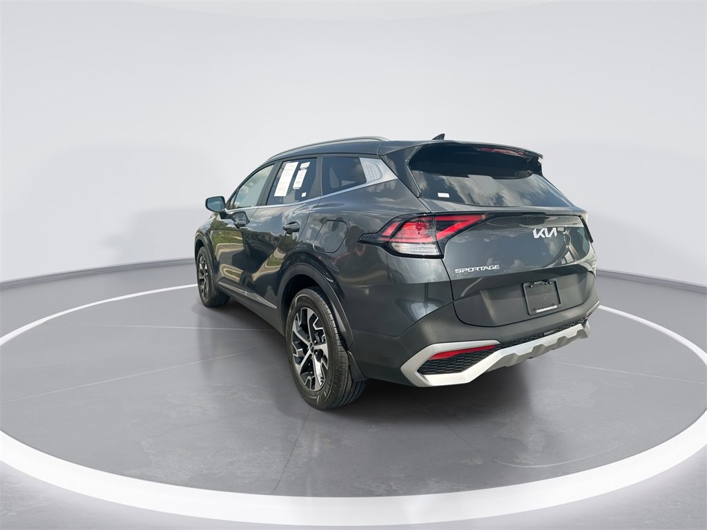 Used 2024 Kia Sportage EX image 6