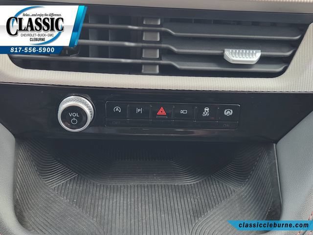 Used 2025 Ford Explorer Active RWD image 20
