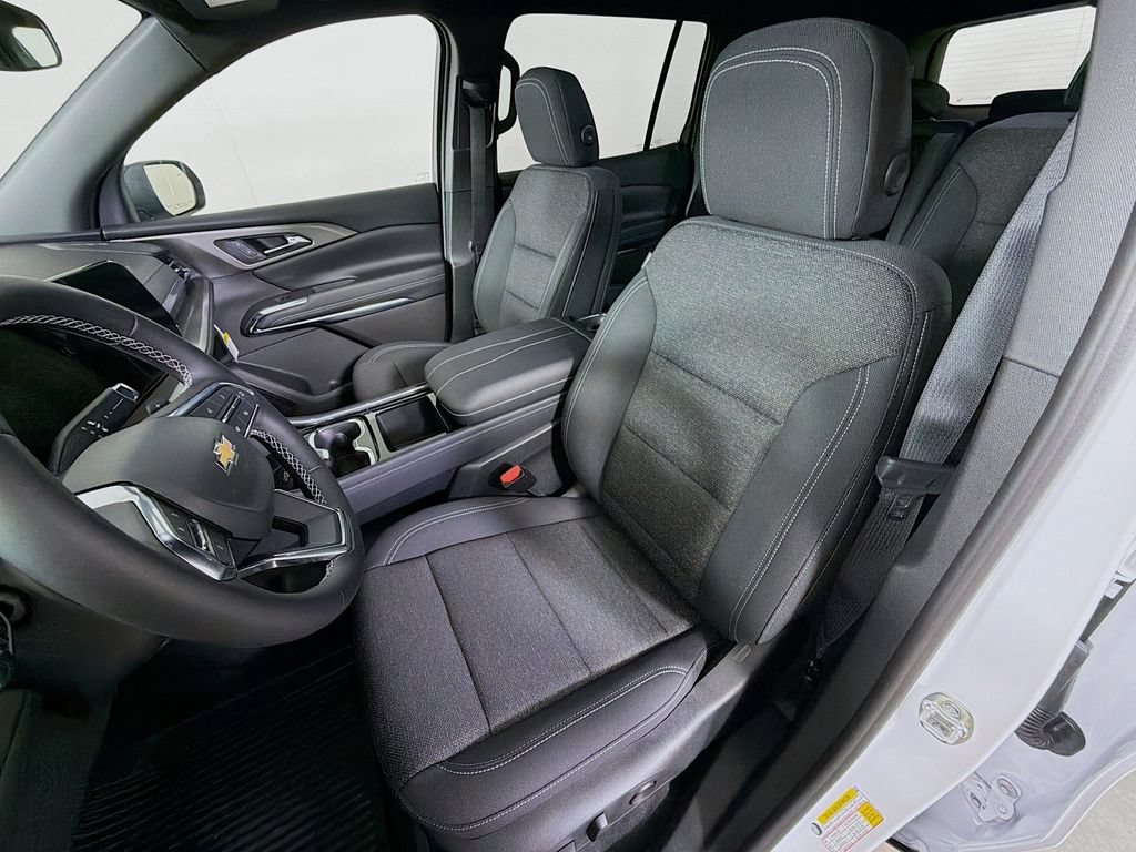 New 2026 Chevrolet Traverse LT w/ LPO, Floor Liner Package AWD/4WD image 11
