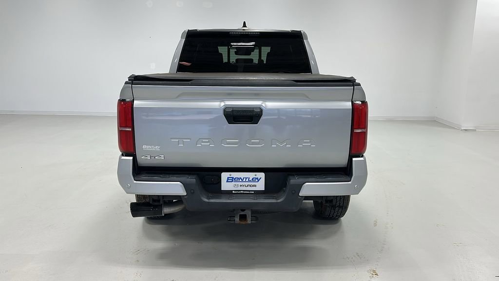 Used 2024 Toyota Tacoma SR5 image 4