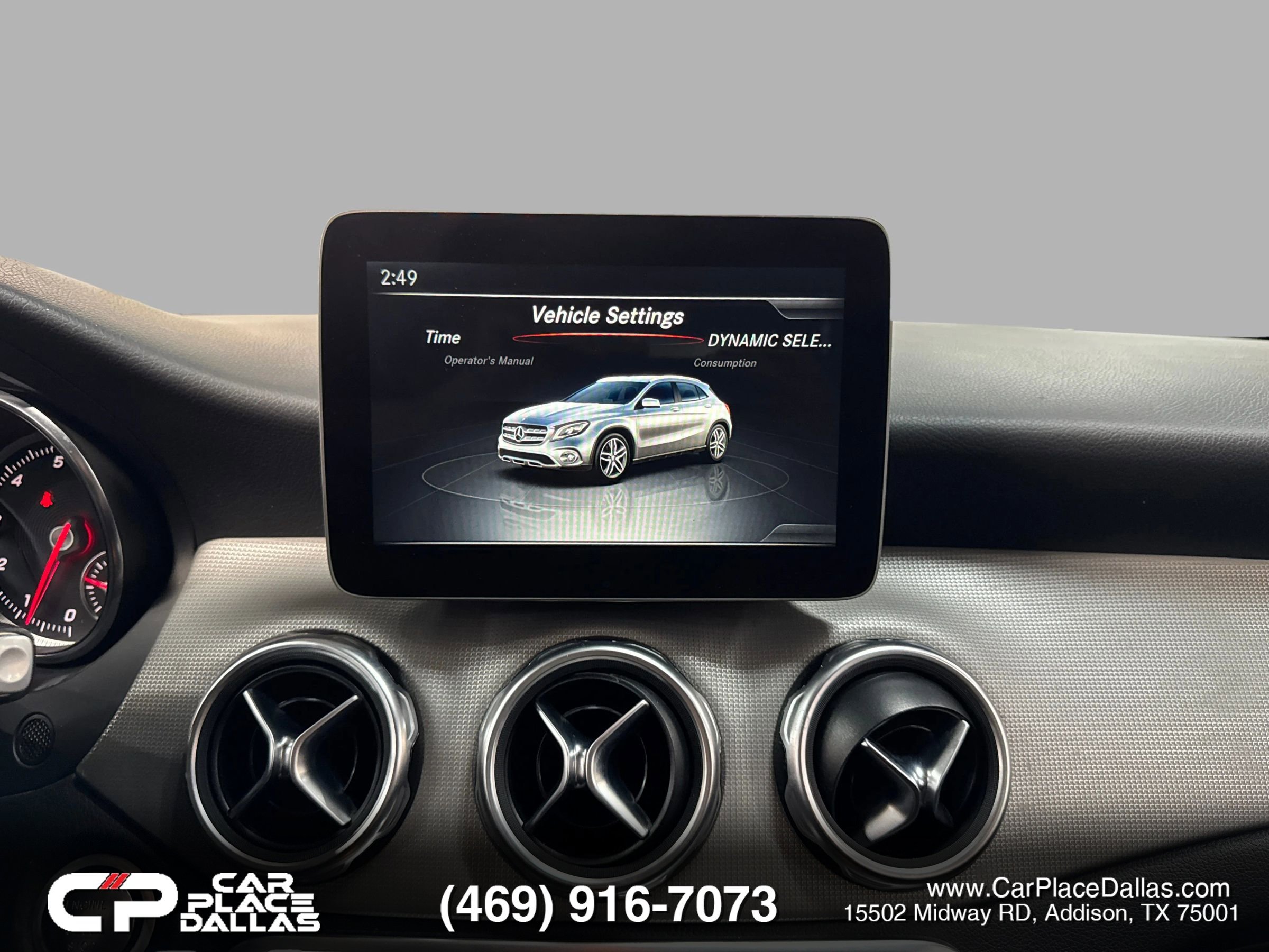 Used 2018 Mercedes-Benz GLA 250 4MATIC w/ Premium Package image 36