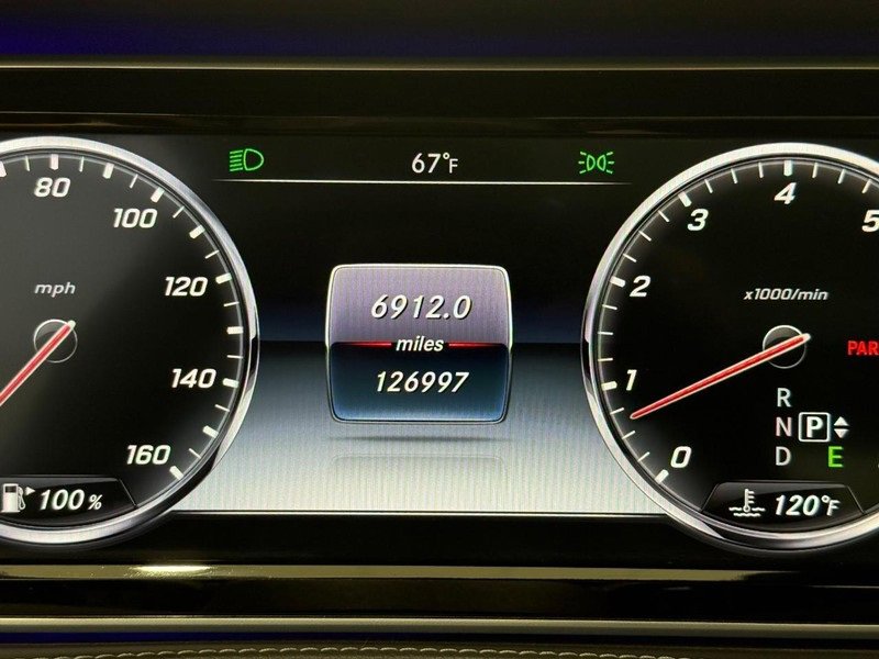 Used 2015 Mercedes-Benz S 550 4MATIC Sedan image 16