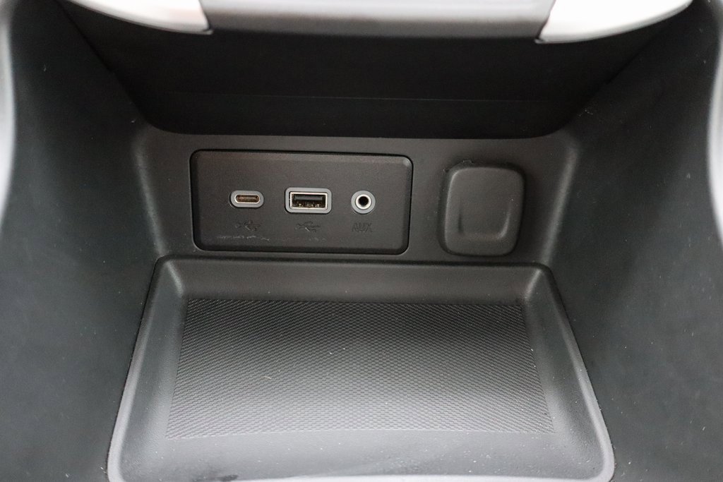 Used 2022 GMC Terrain SLE w/ Driver Convenience Package image 17