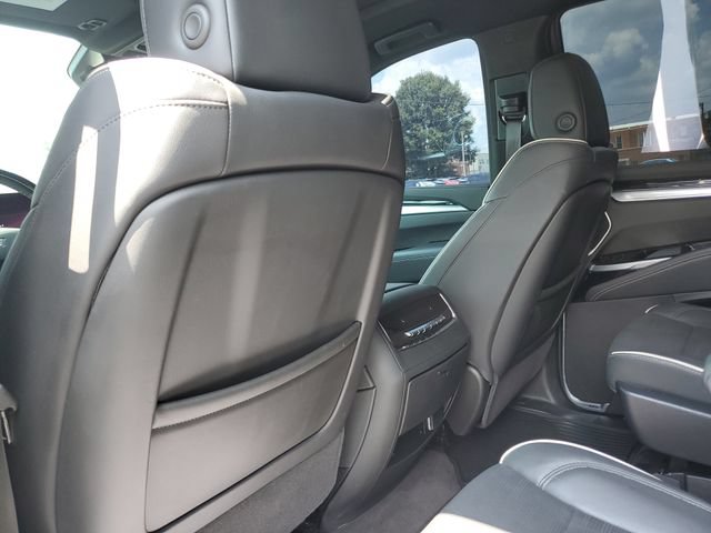 Certified 2025 Cadillac Escalade Sport w/ Touring Package AWD/4WD image 15