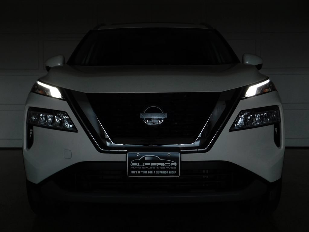 Used 2023 Nissan Rogue SV AWD/4WD image 13