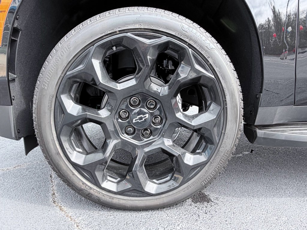 New 2026 Chevrolet Suburban RST image 38