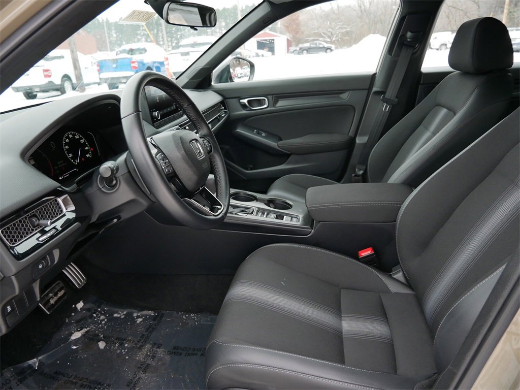 Used 2025 Honda Civic Sport image 14