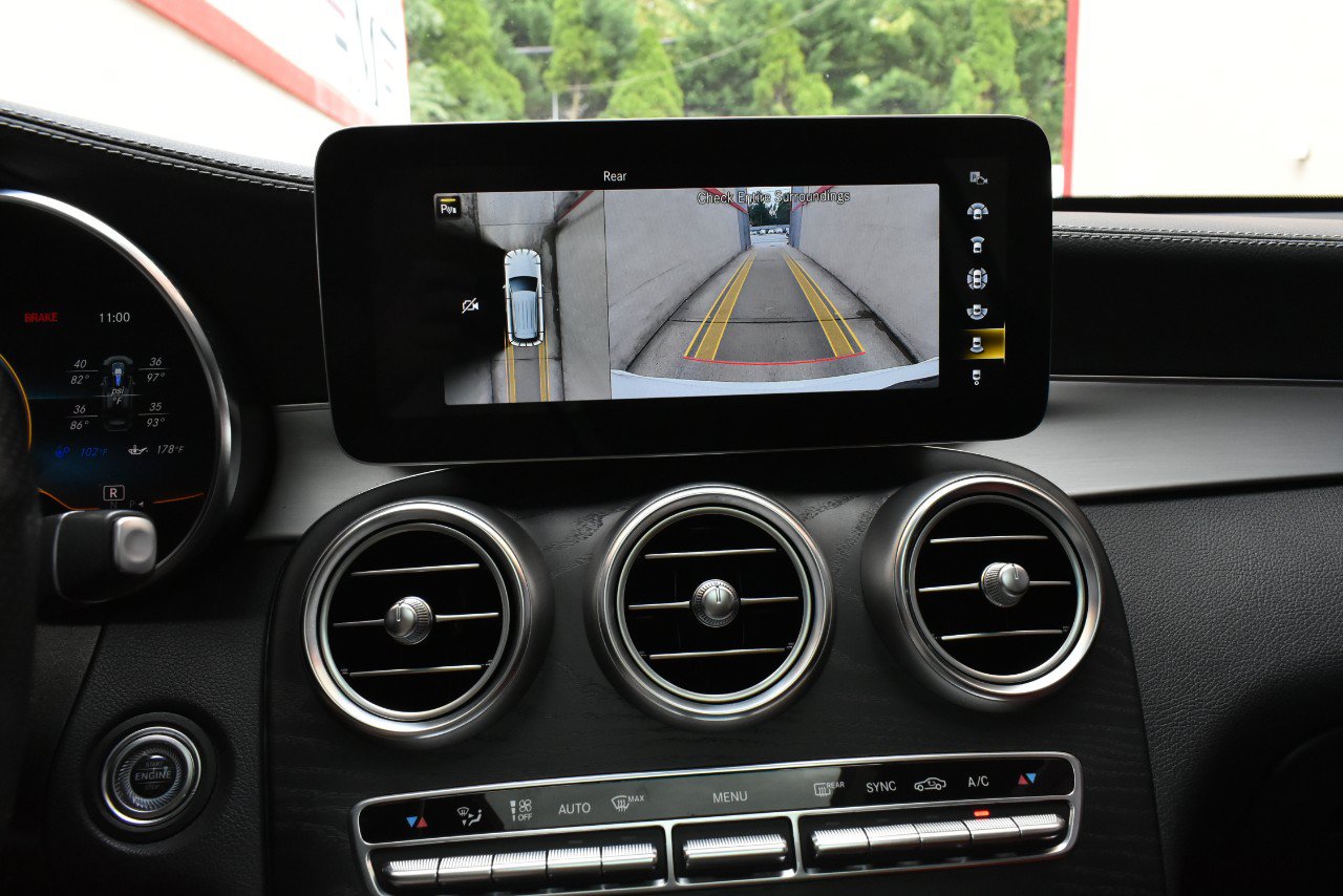 Used 2022 Mercedes-Benz GLC 43 AMG 4MATIC image 27