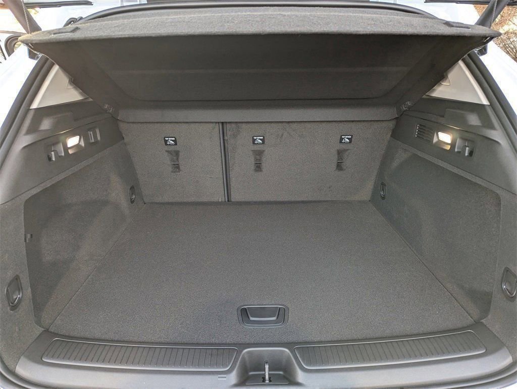 New 2026 Buick Envision Avenir image 13