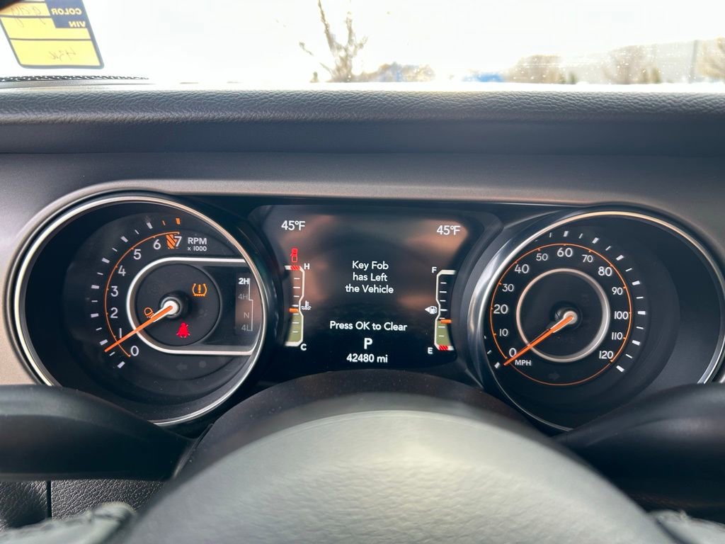 Used 2022 Jeep Gladiator Sport image 17