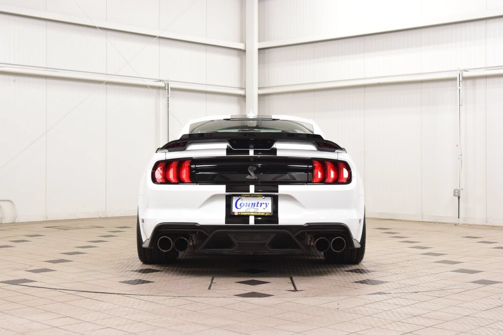 Used 2020 Ford Mustang Shelby GT500 w/ Technology Package RWD image 7