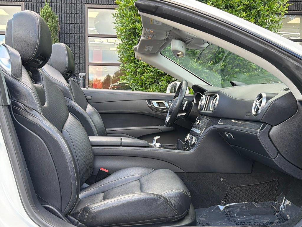 Used 2020 Mercedes-Benz SL 450 image 32