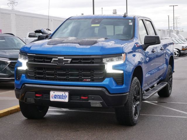 Used 2022 Chevrolet Silverado 1500 LT Trail Boss w/ Convenience Package II image 3