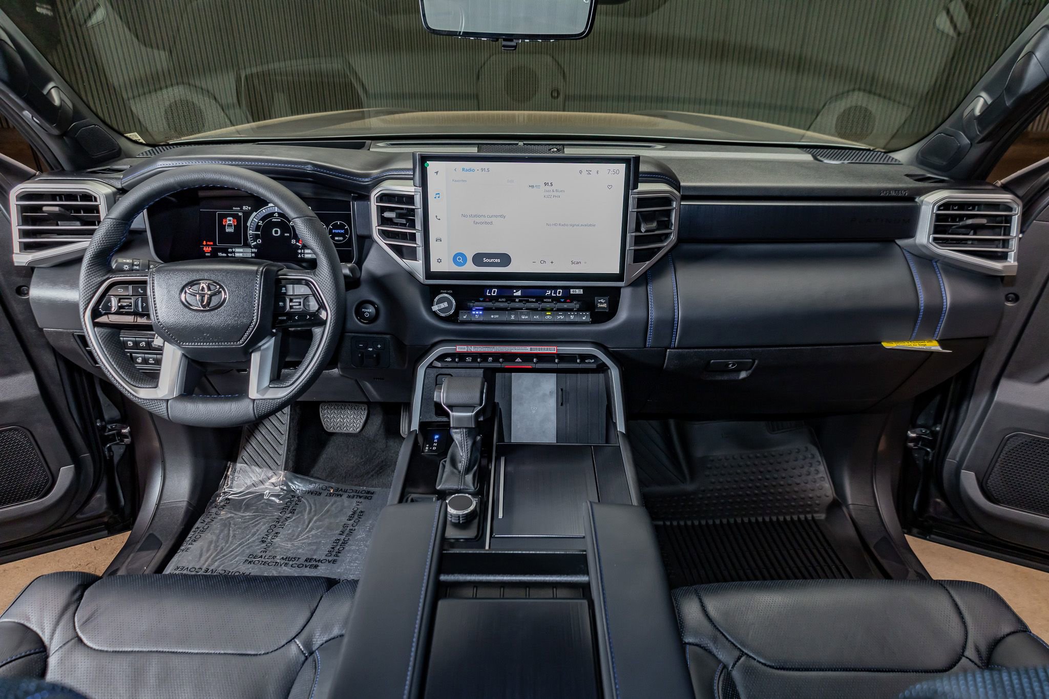 Used 2025 Toyota Tundra Platinum image 16