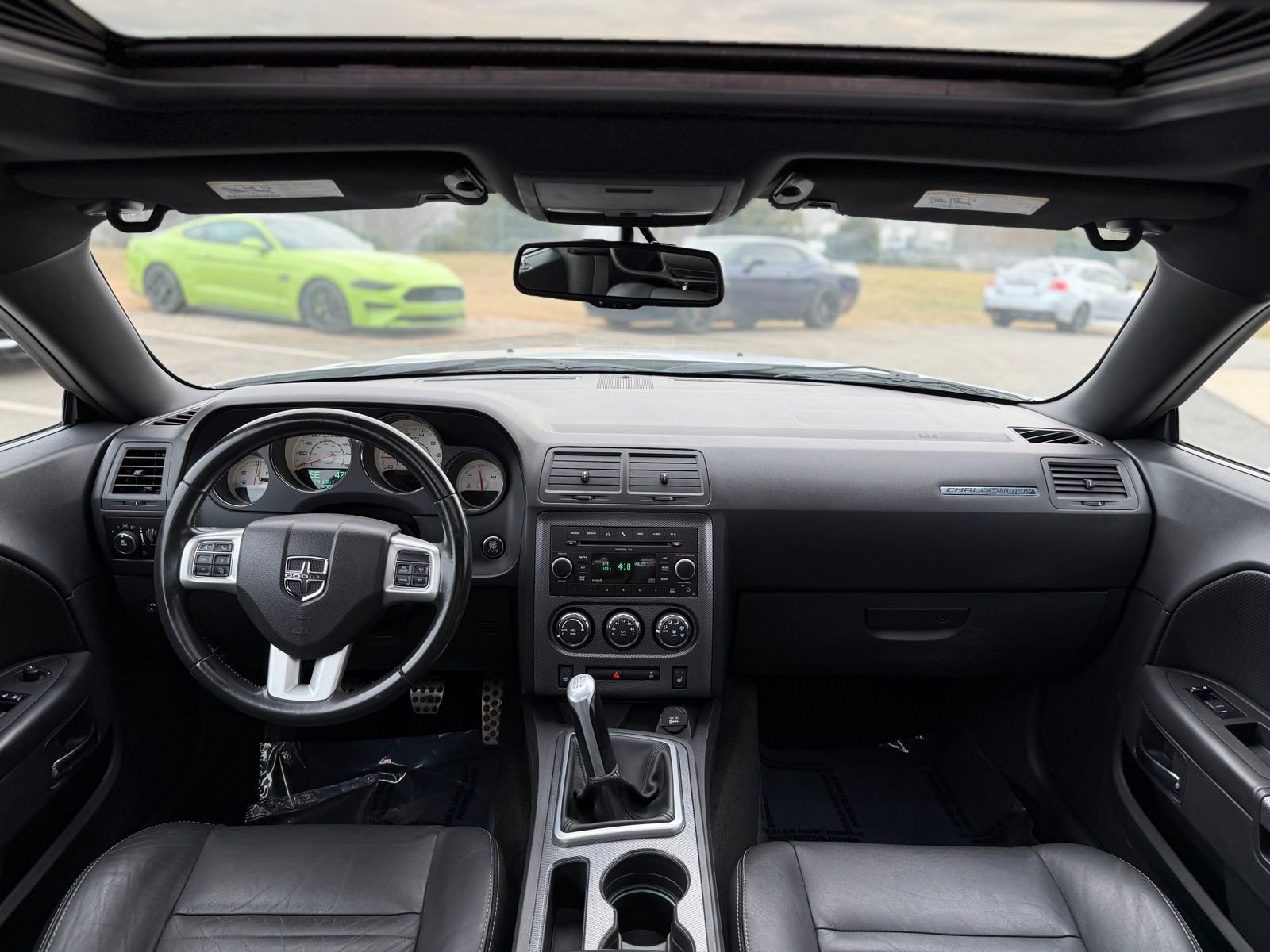 Used 2011 Dodge Challenger R/T RWD image 29