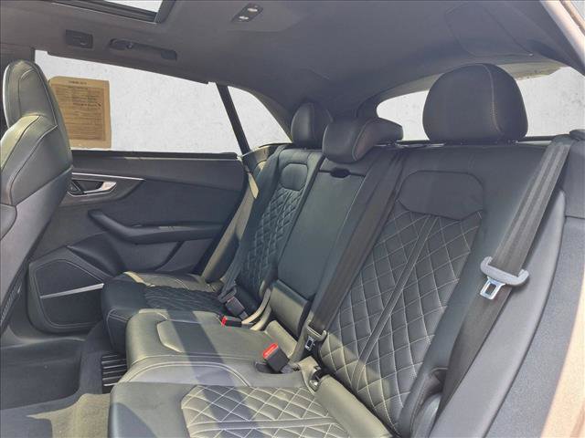 Used 2020 Audi SQ8 Prestige AWD/4WD image 20