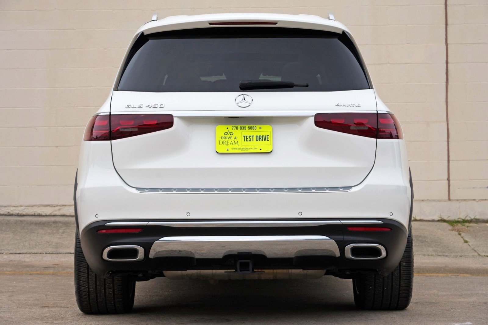 Used 2024 Mercedes-Benz GLS 450 4MATIC image 11