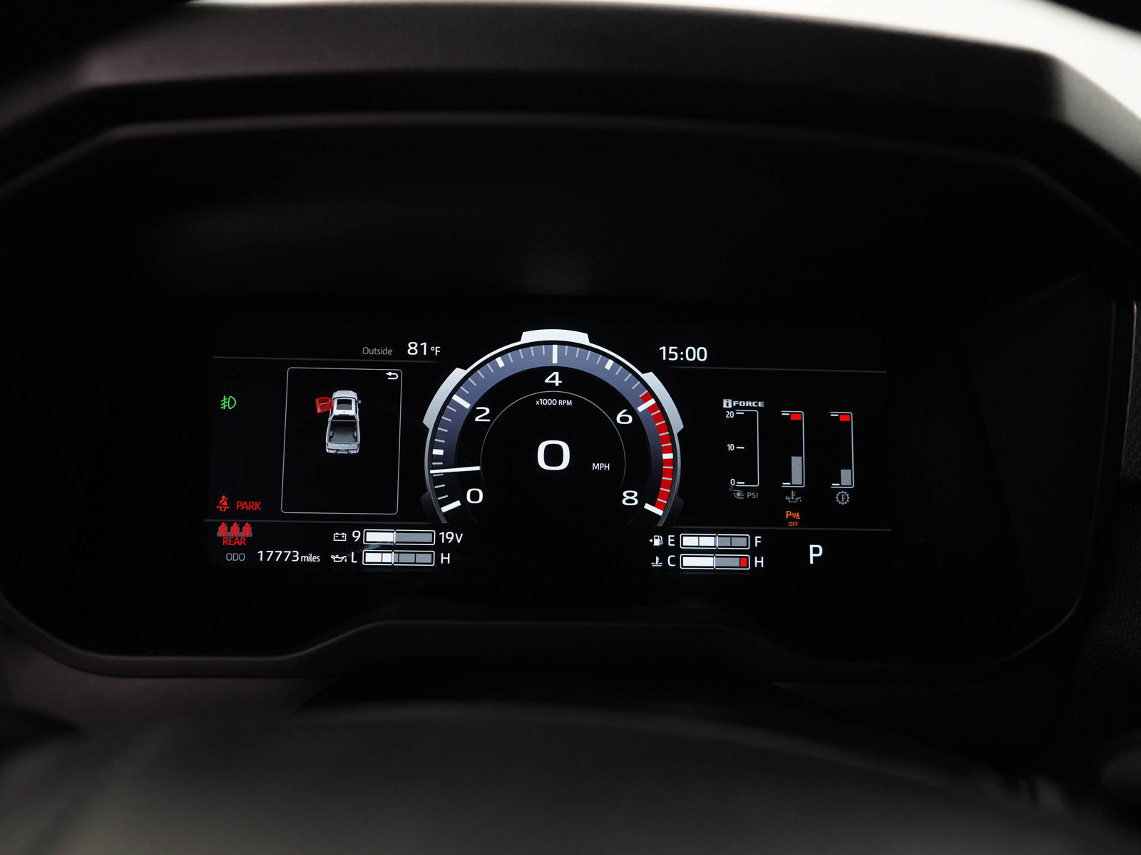 Used 2025 Toyota Tundra Limited AWD/4WD image 29
