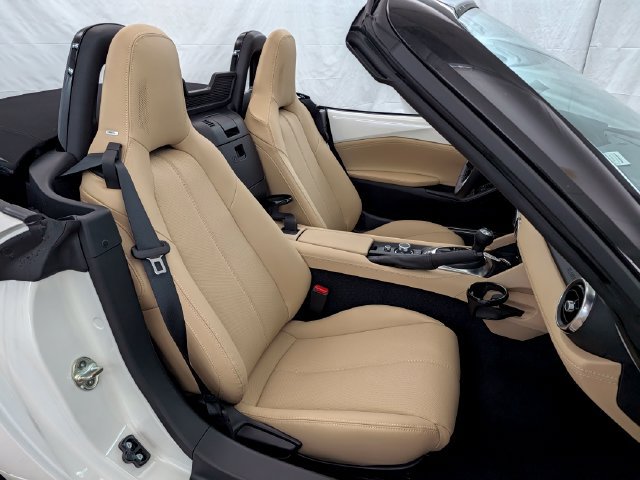 New 2026 MAZDA MX-5 Miata Grand Touring w/ Appearance Package RWD image 19